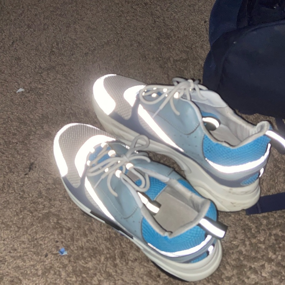 I’m sellin these Dior for da cheap cleaning before ship